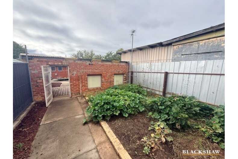 32 Christopher Crescent Queanbeyan 32 Christopher Crescent Queanbeyan