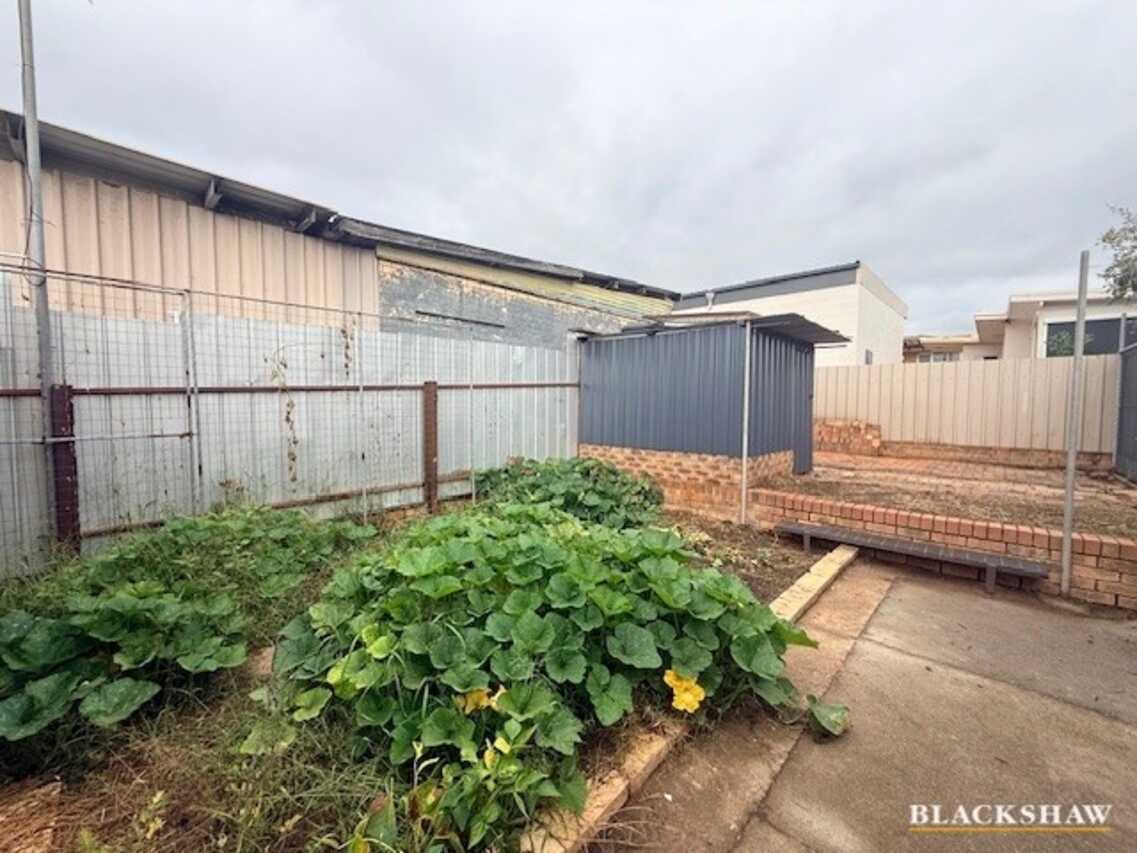 32 Christopher Crescent Queanbeyan