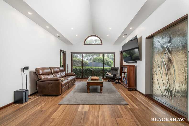 58 Ironbark Circuit Jerrabomberra