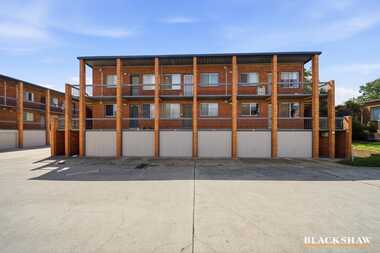 11/19 Charles Street Queanbeyan