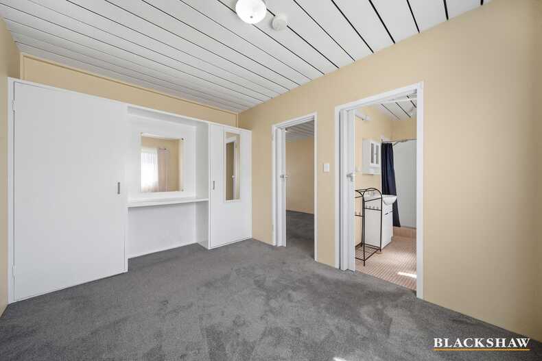 11/19 Charles Street Queanbeyan