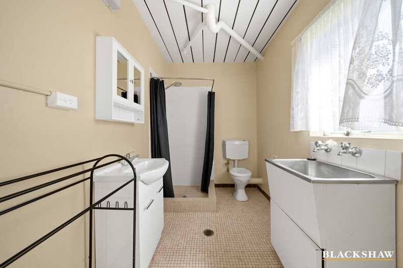 11/19 Charles Street Queanbeyan