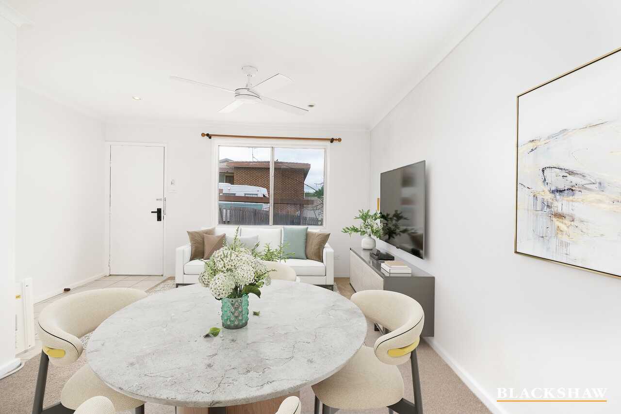 2/16 Wilgabar Way Karabar