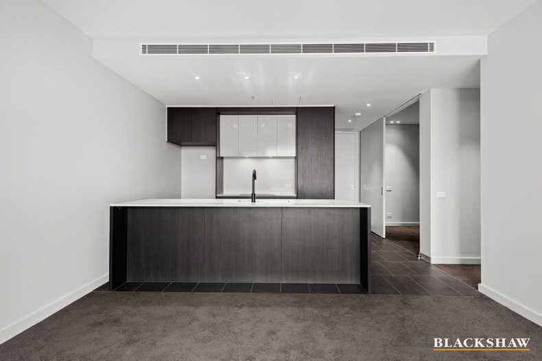 812/161 Emu Bank Belconnen 812/161 Emu Bank Belconnen