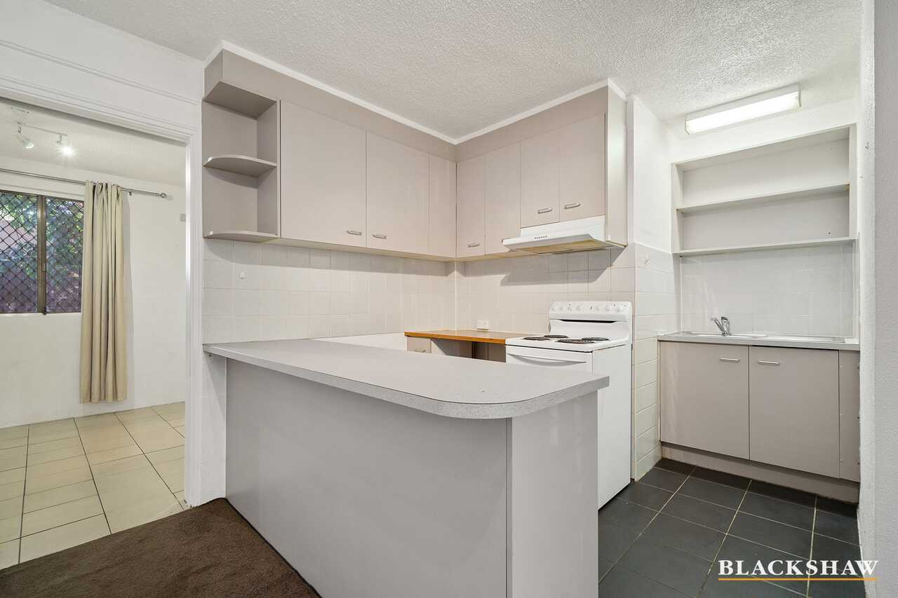 4/10 Waniassa Street Queanbeyan