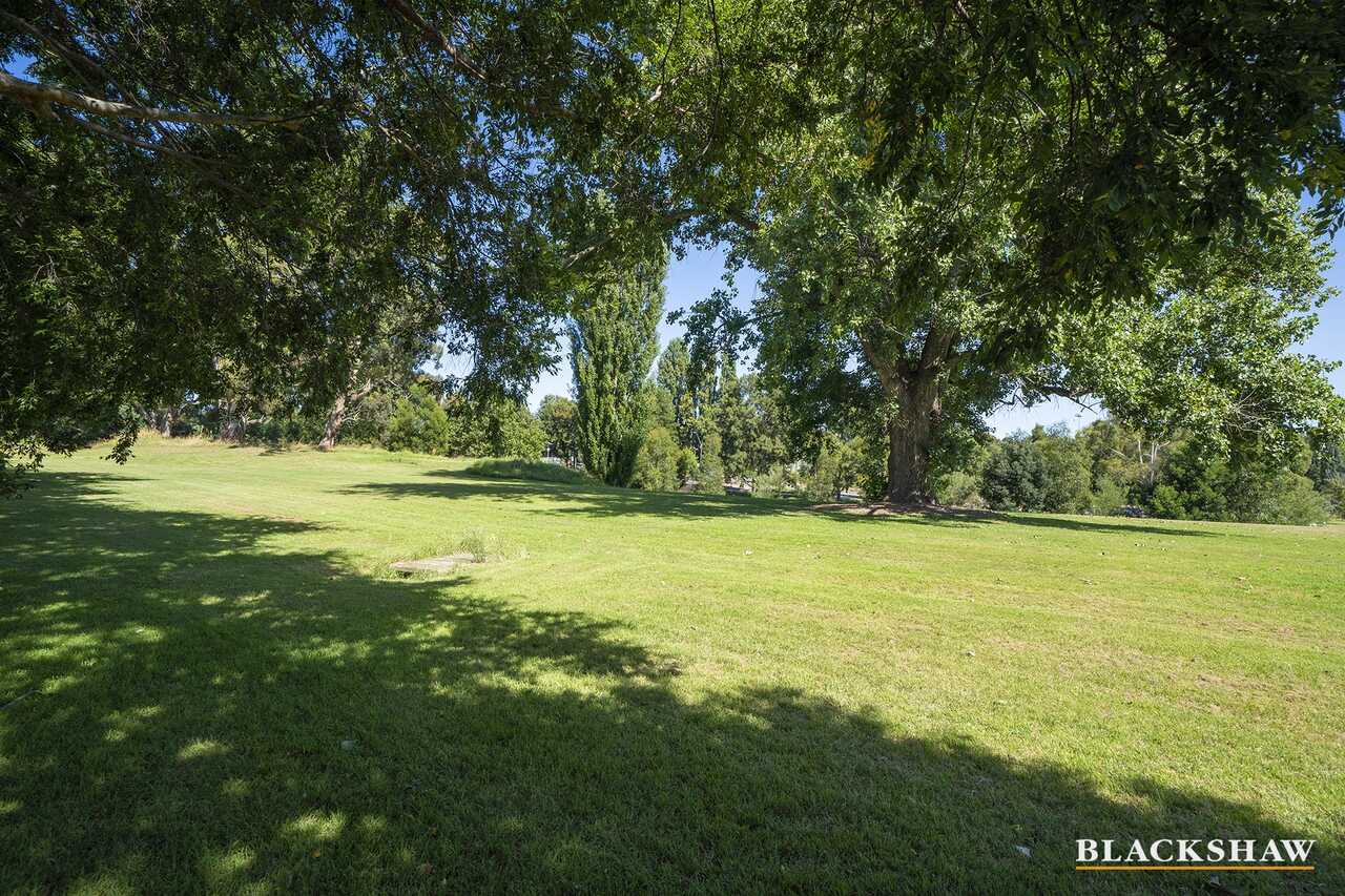 4/10 Waniassa Street Queanbeyan