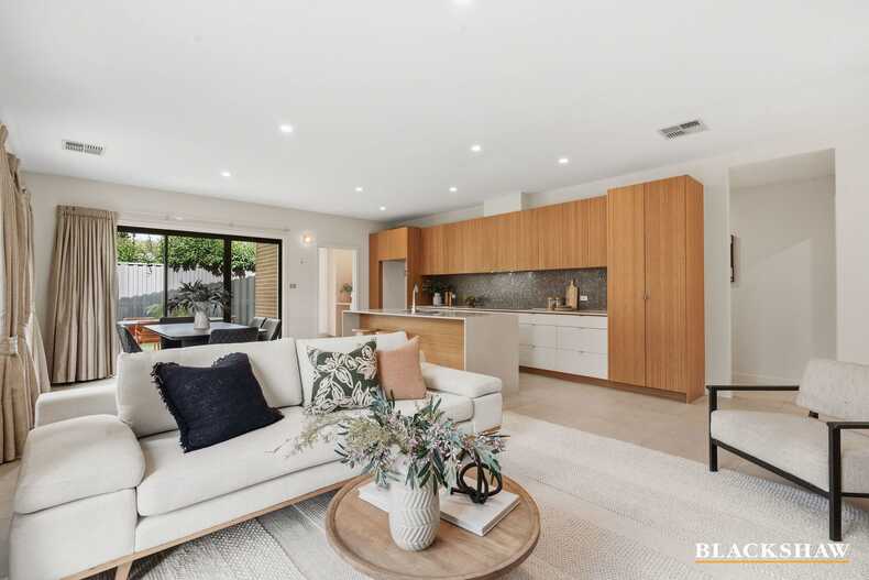 4/7 Damala Street Waramanga