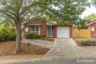 3 Lanley Square Ngunnawal