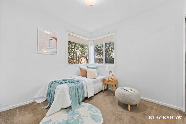 Unit 1/1 Eardley Street  Bruce