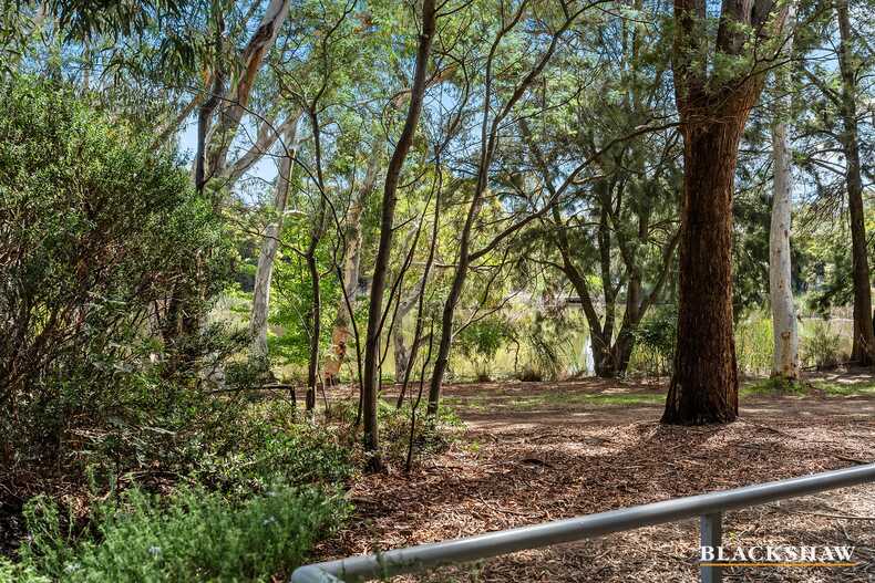 Unit 1/1 Eardley Street  Bruce