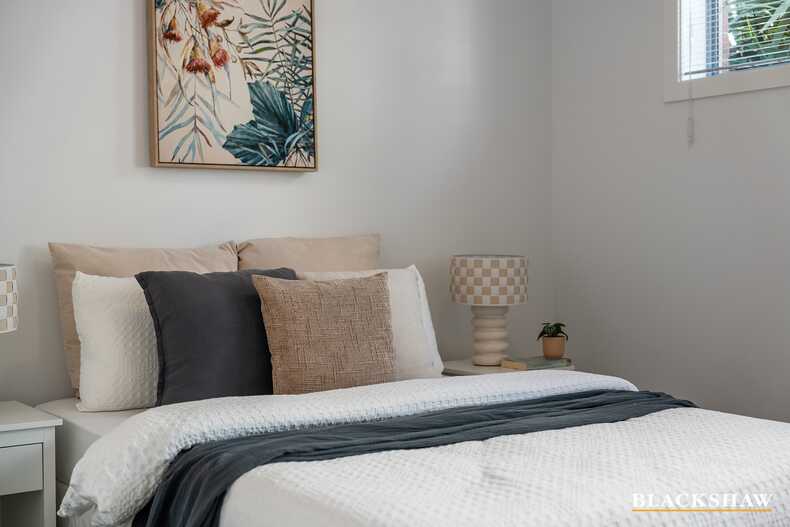 Unit 1/1 Eardley Street  Bruce