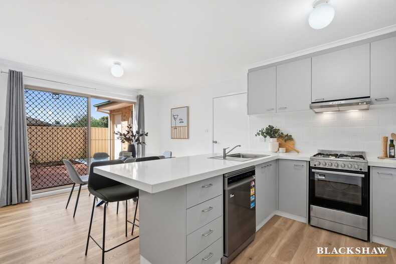 19/166 Clive Steele Avenue Monash