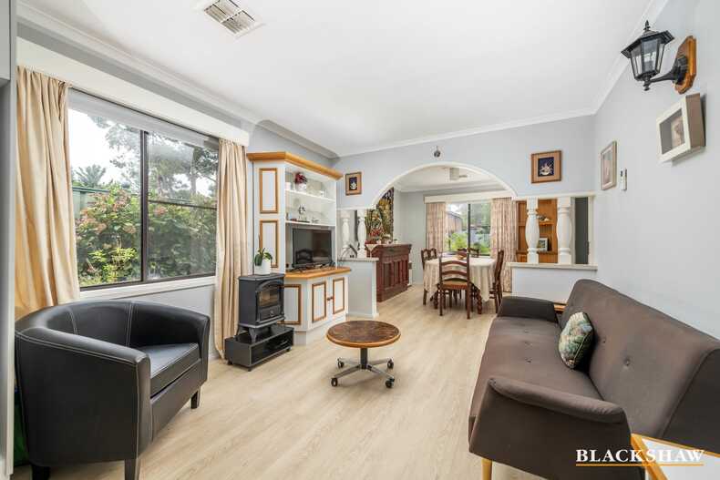43 Heagney Crescent Chisholm