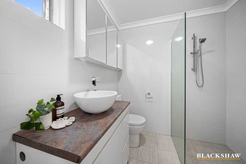 23/145 Carruthers Street Curtin