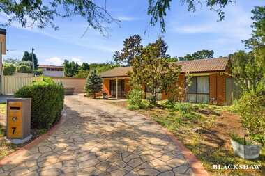 7 Schuler Place Mckellar