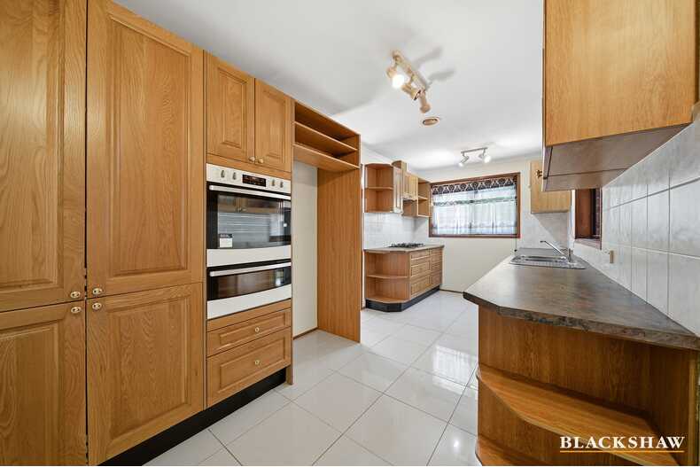 7 Schuler Place Mckellar