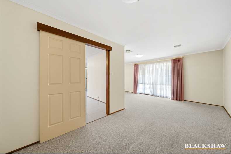 7 Schuler Place Mckellar