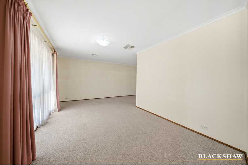 7 Schuler Place Mckellar