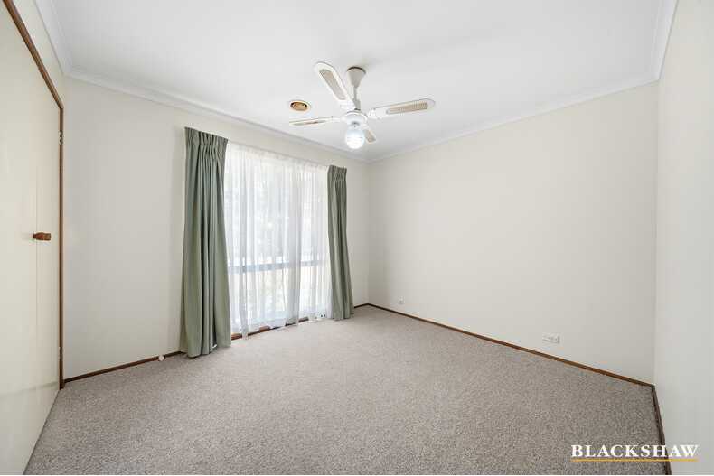 7 Schuler Place Mckellar