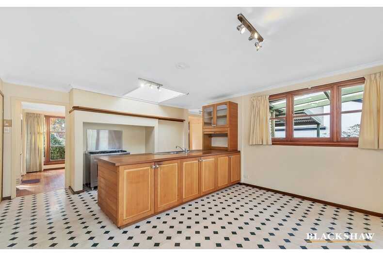 5 Schomburgk Street Yarralumla 5 Schomburgk Street Yarralumla