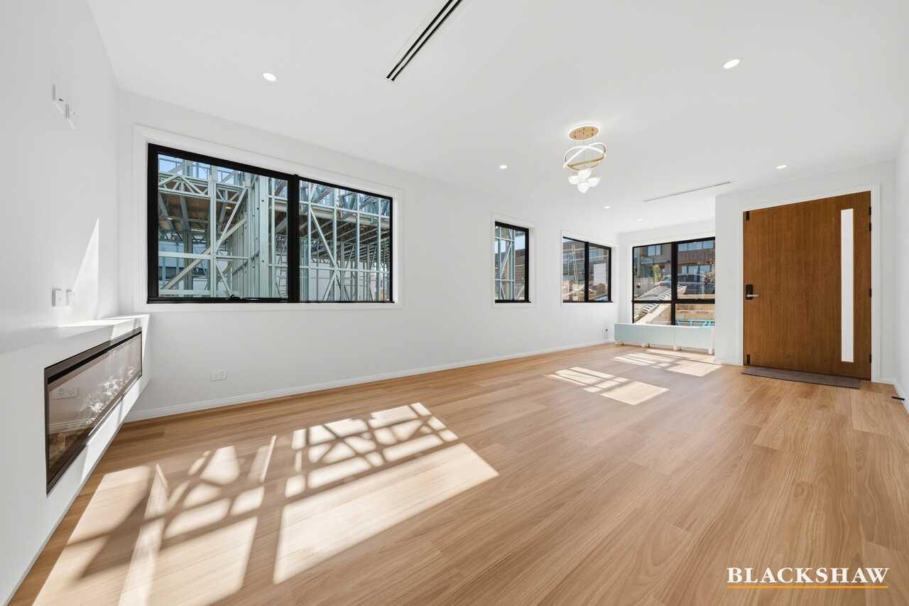 12 Kallir Street Denman Prospect