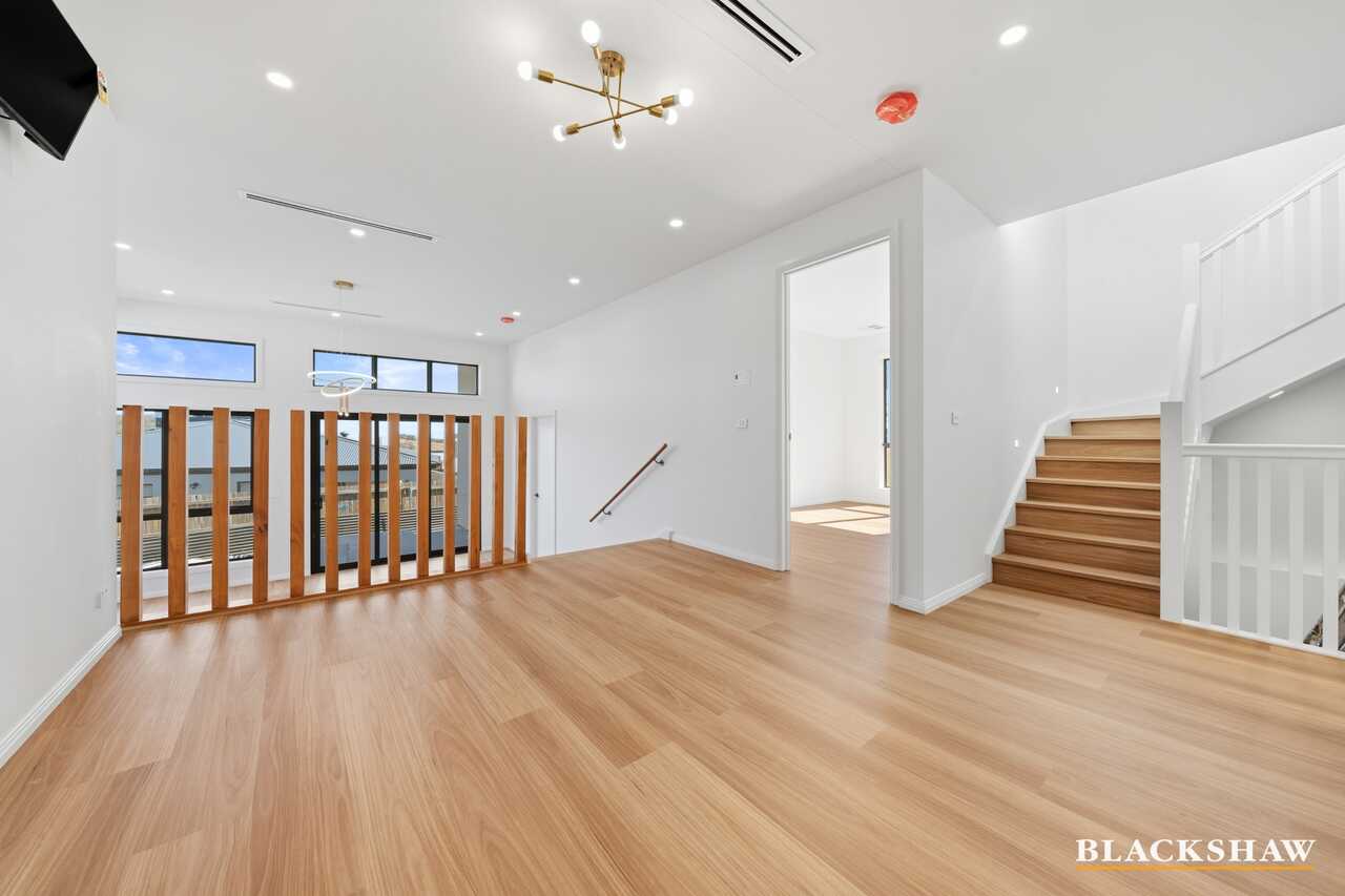 12 Kallir Street Denman Prospect