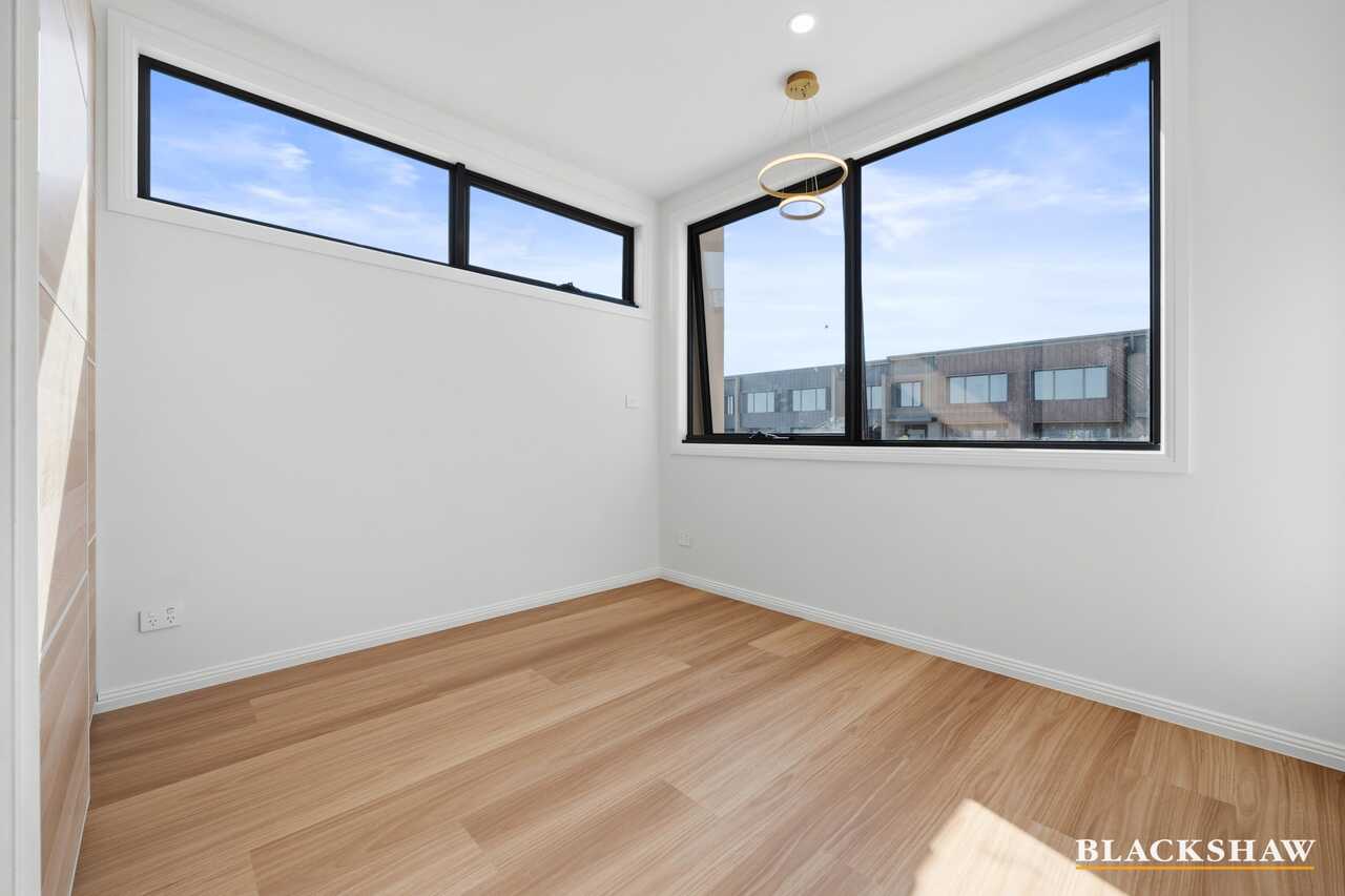 12 Kallir Street Denman Prospect