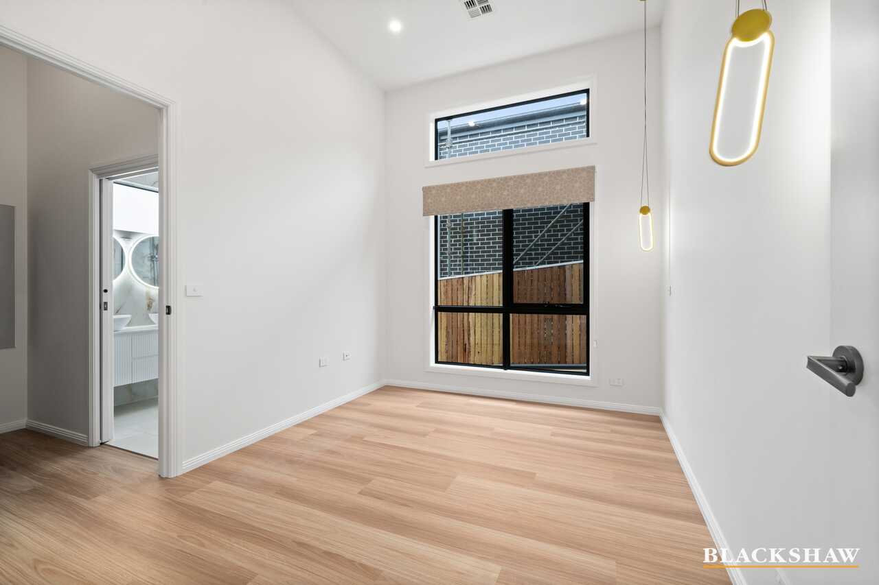 12 Kallir Street Denman Prospect