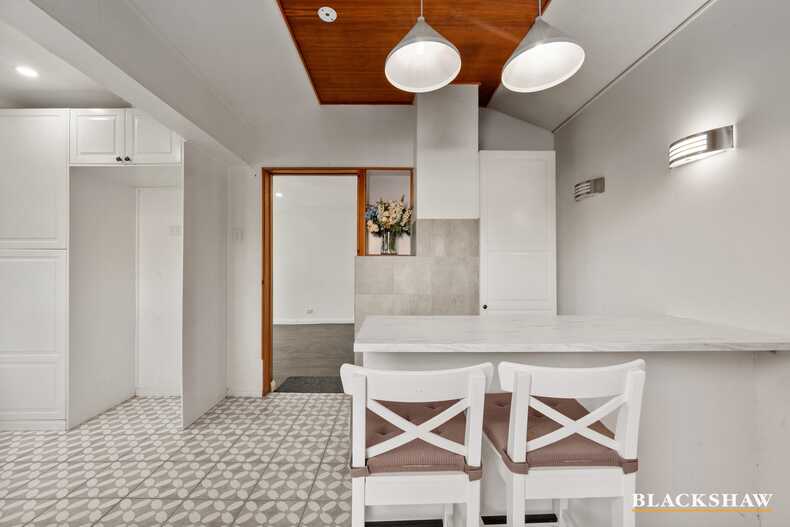 71  Euree Street Reid