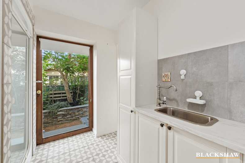 71  Euree Street Reid