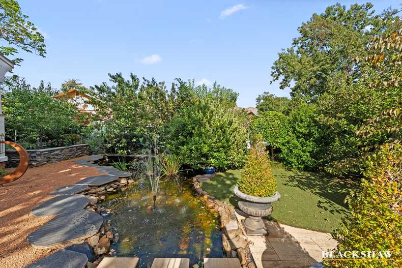 71  Euree Street Reid