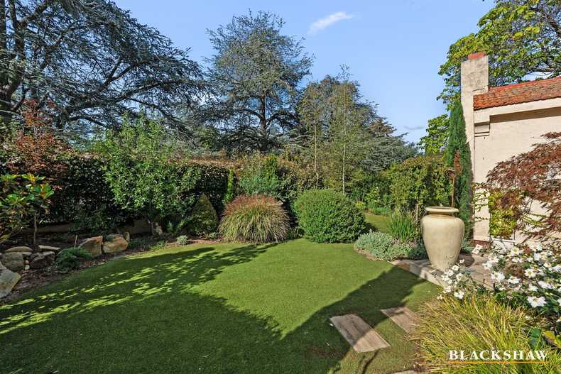 71  Euree Street Reid