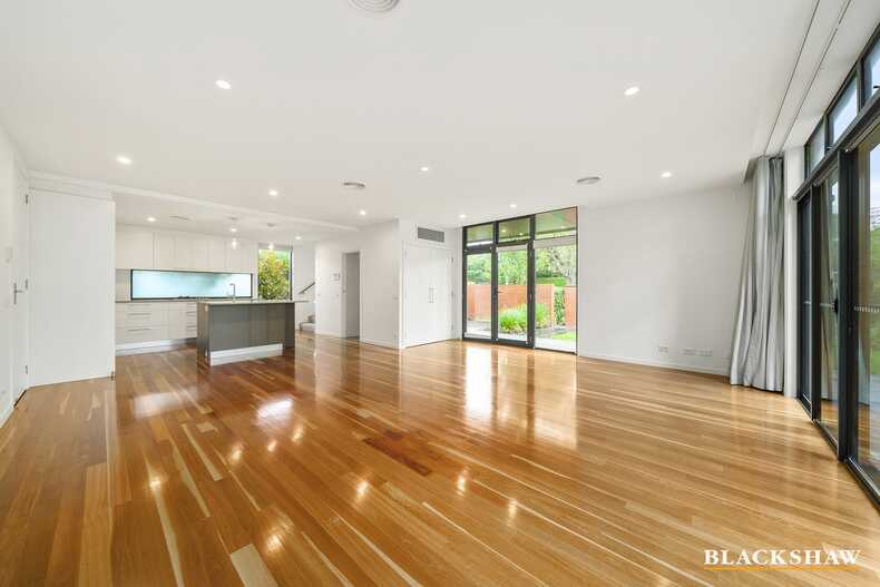32 Mueller Street Yarralumla