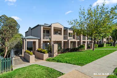 28/43 Antill Street Queanbeyan