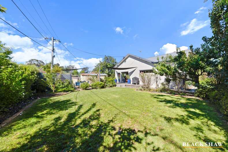 3 Binya Place Narrabundah 3 Binya Place Narrabundah