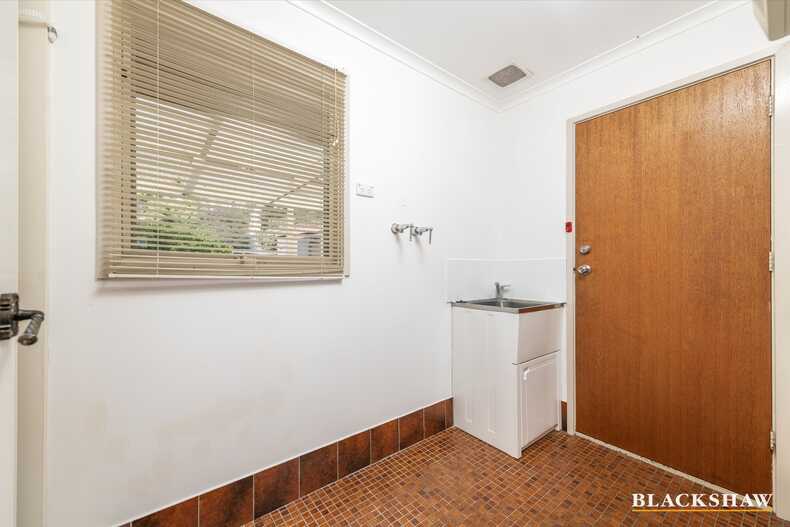 6 Spiers Place Wanniassa