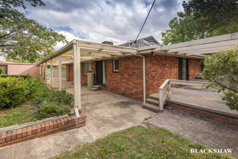 6 Spiers Place Wanniassa