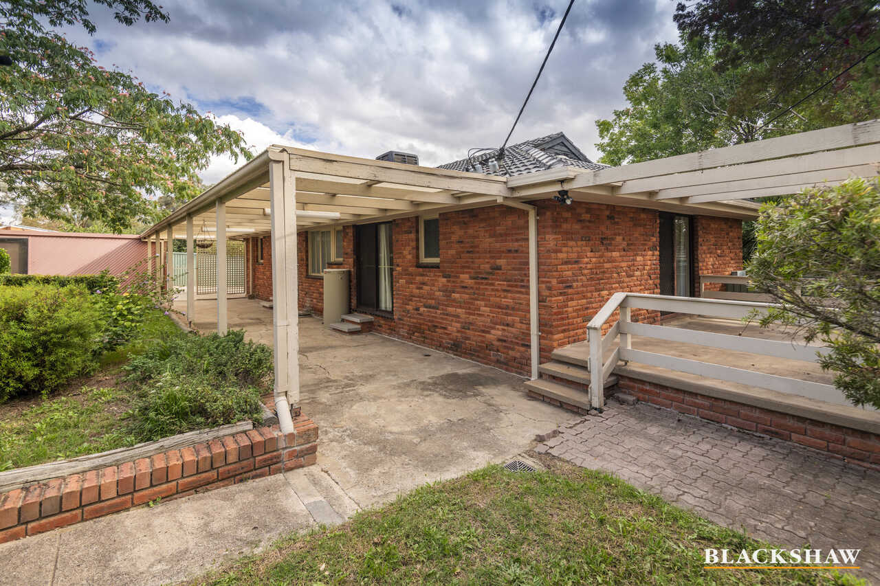 6 Spiers Place Wanniassa