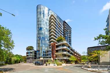 309/19 Marcus Clarke Street City