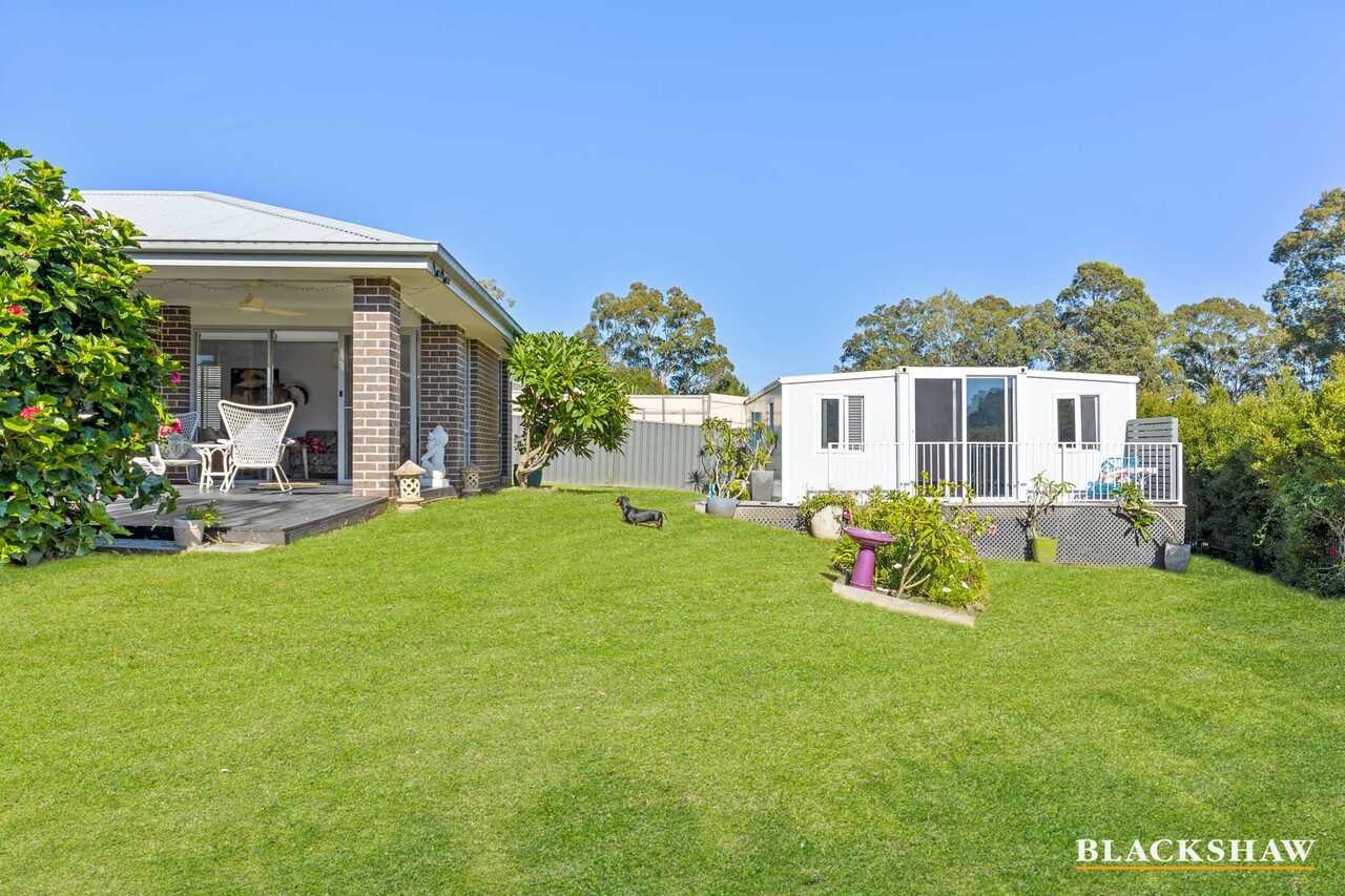 42 Courtenay Crescent Long Beach