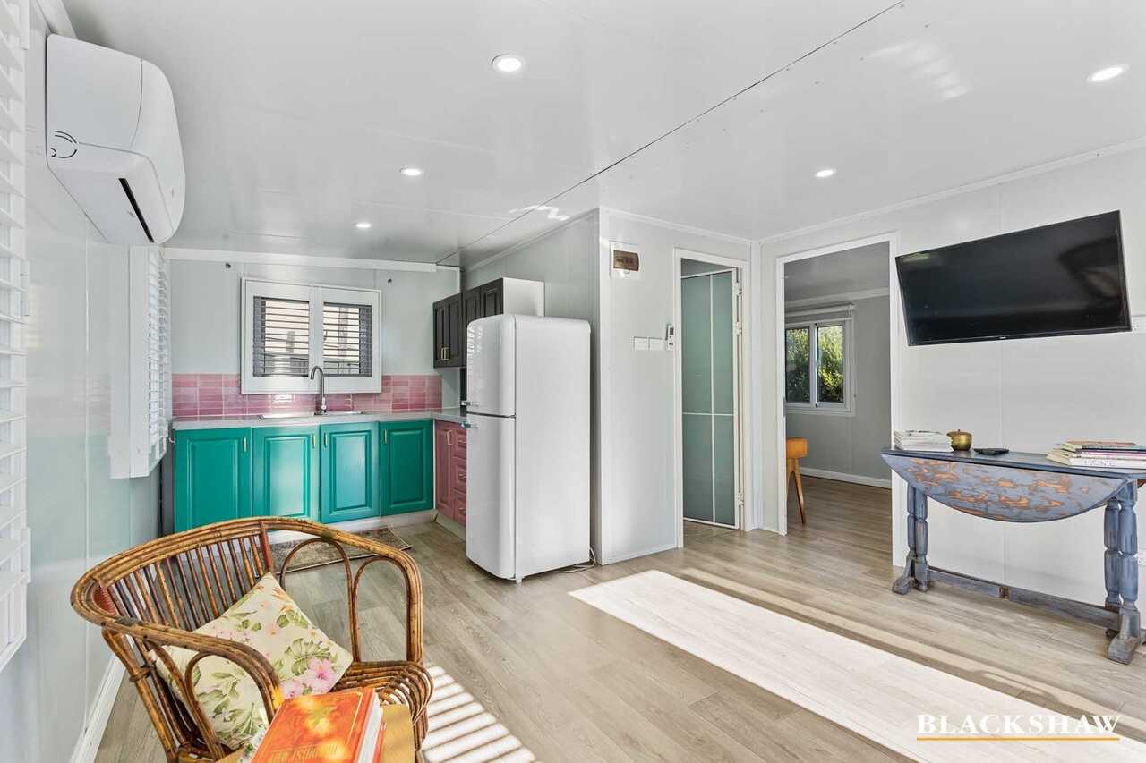 42 Courtenay Crescent Long Beach