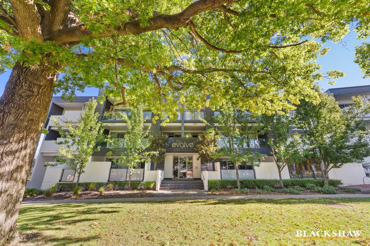 30/16 New South Wales Crescent Forrest