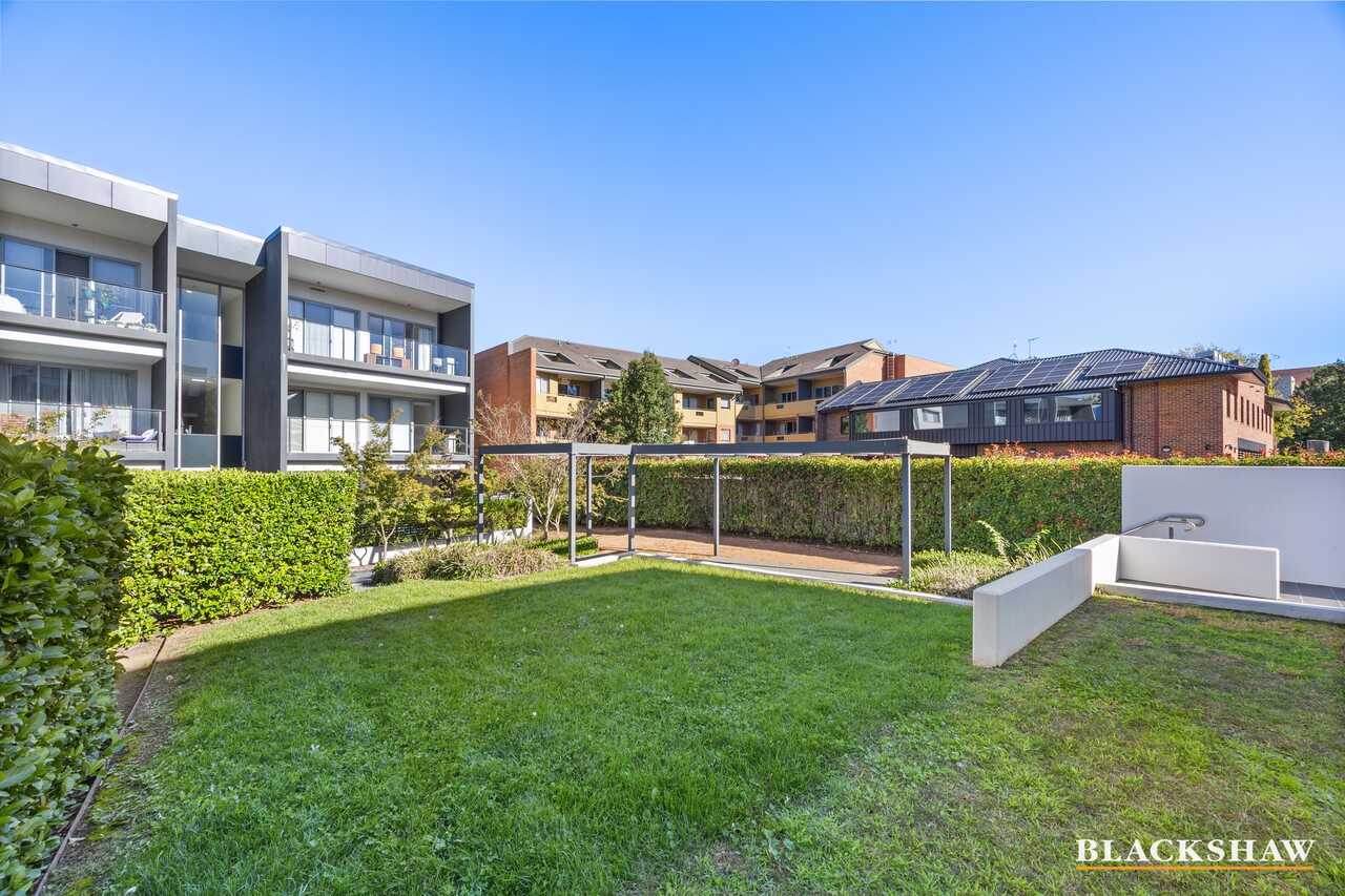 30/16 New South Wales Crescent Forrest