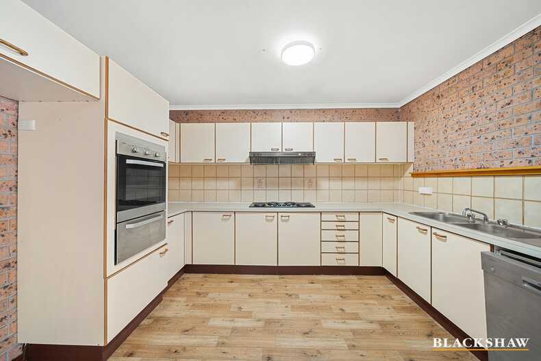 5/14 Ford Street Queanbeyan