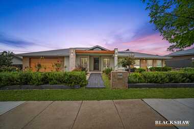 14 Bailey Crescent Googong