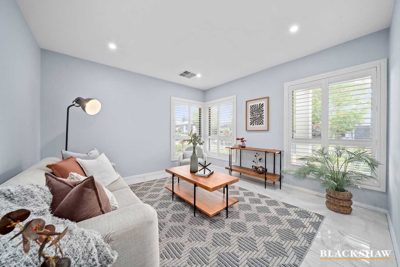 14 Bailey Crescent Googong