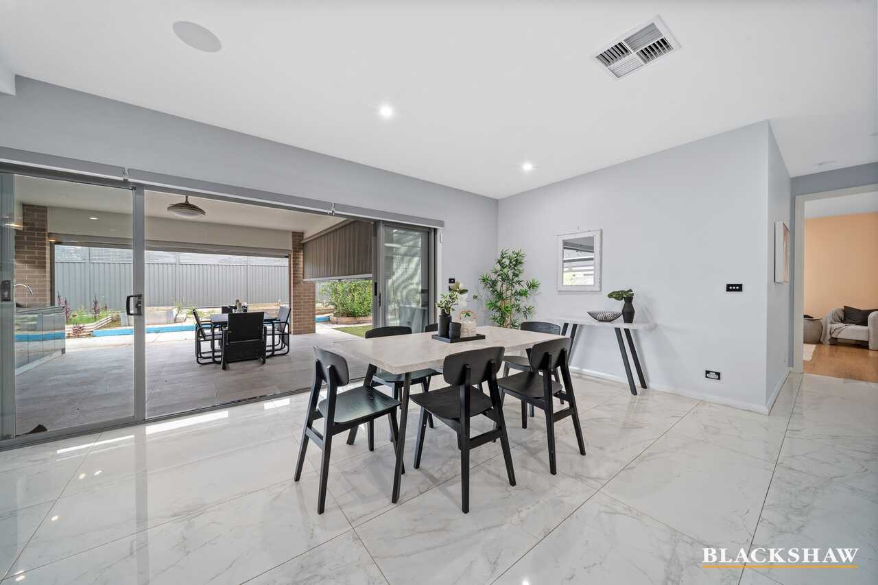 14 Bailey Crescent Googong