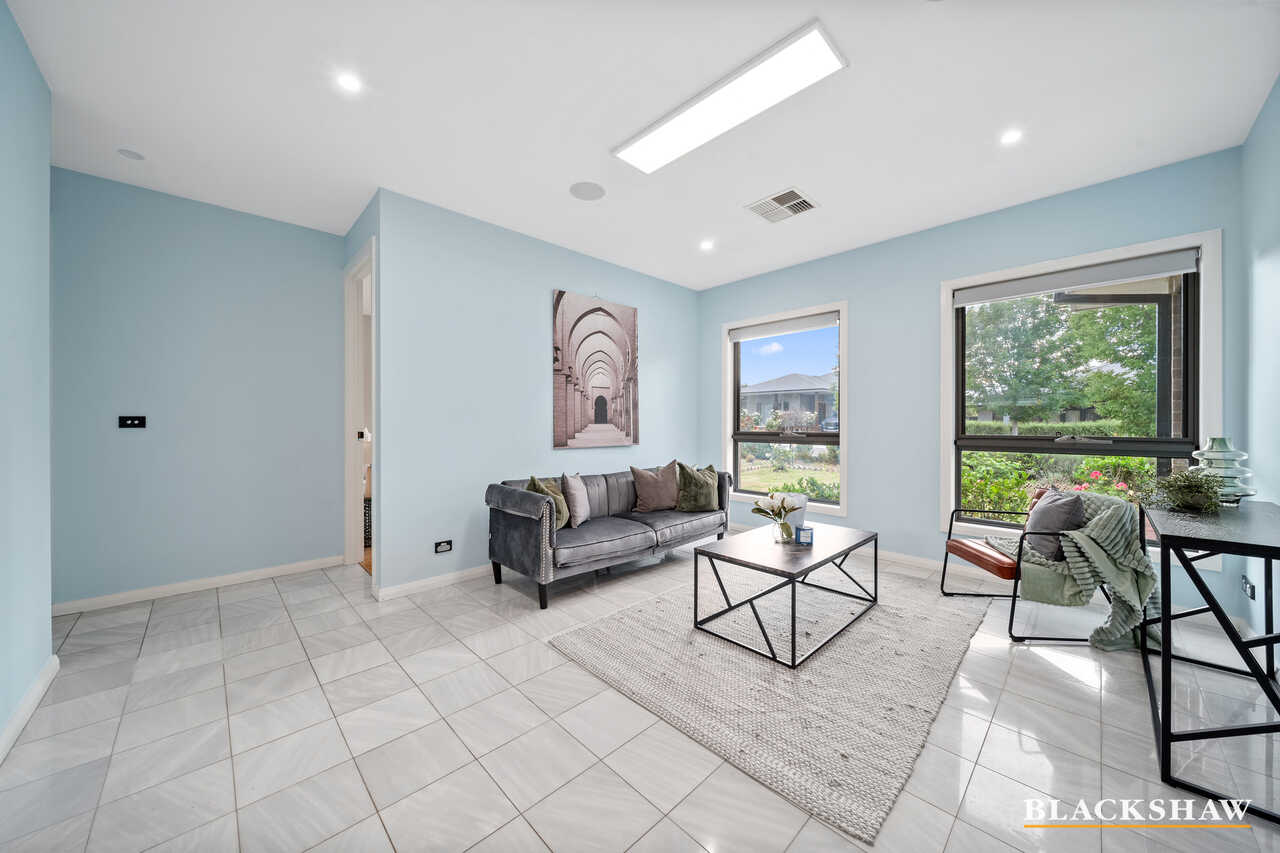 14 Bailey Crescent Googong