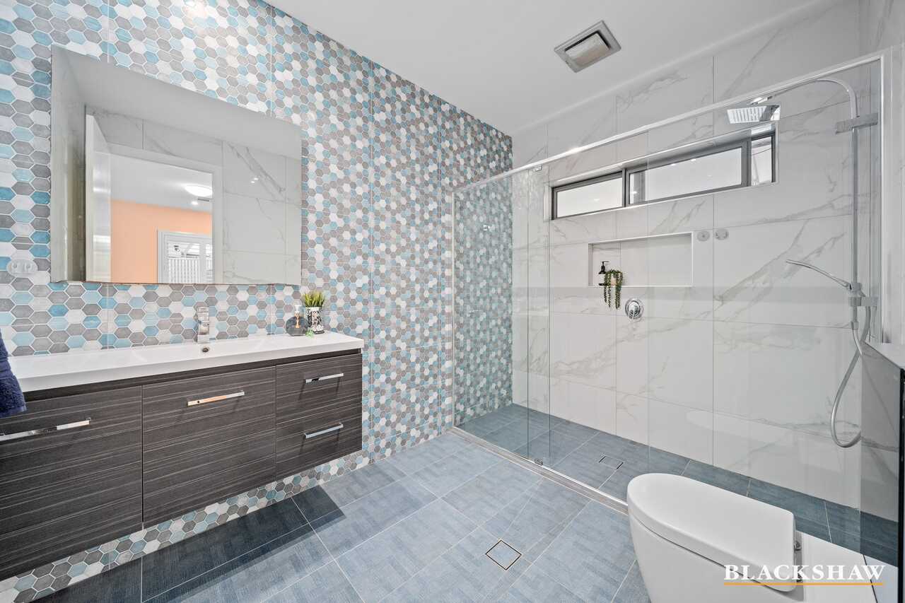 14 Bailey Crescent Googong