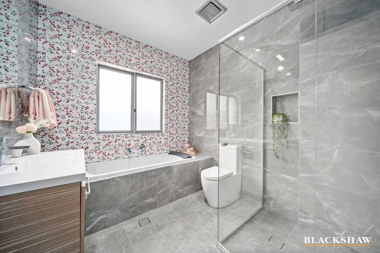 14 Bailey Crescent Googong